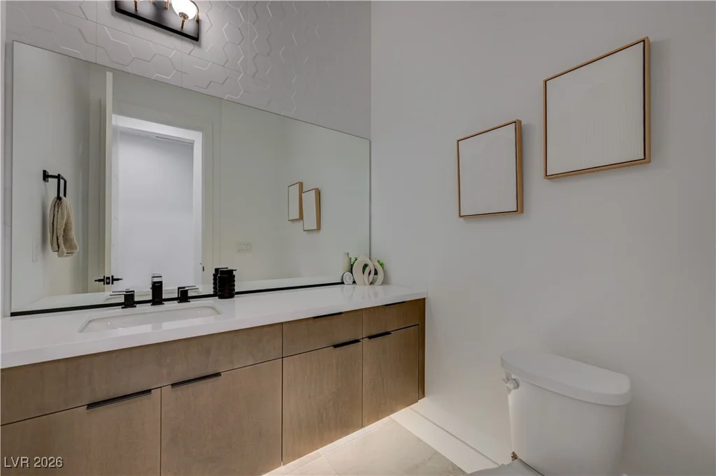 5745 El Royale, Las Vegas, NV 89149
