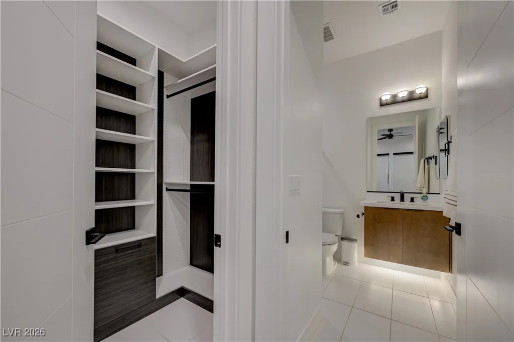5745 El Royale, Las Vegas, NV 89149