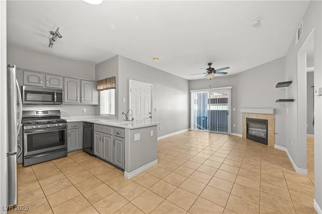 855 Stephanie, Henderson, NV 89014