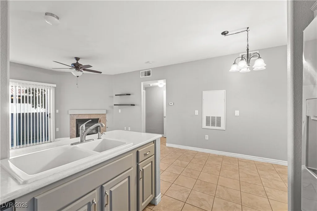 855 Stephanie, Henderson, NV 89014