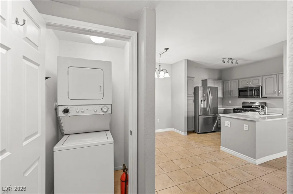 855 Stephanie, Henderson, NV 89014