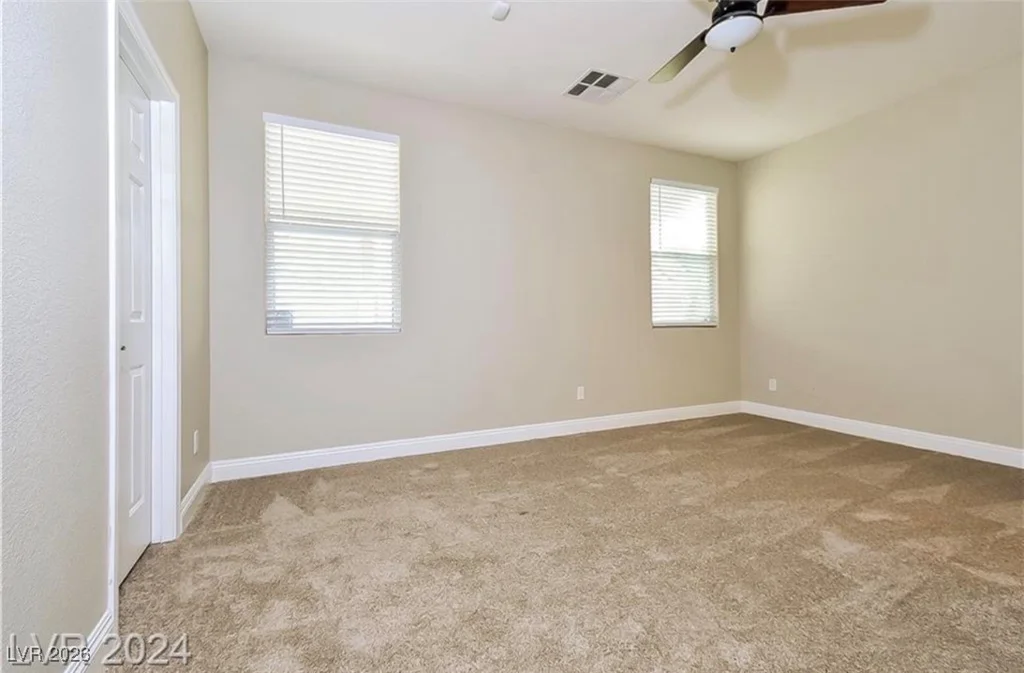 5012 Charlo, Las Vegas, NV 89131