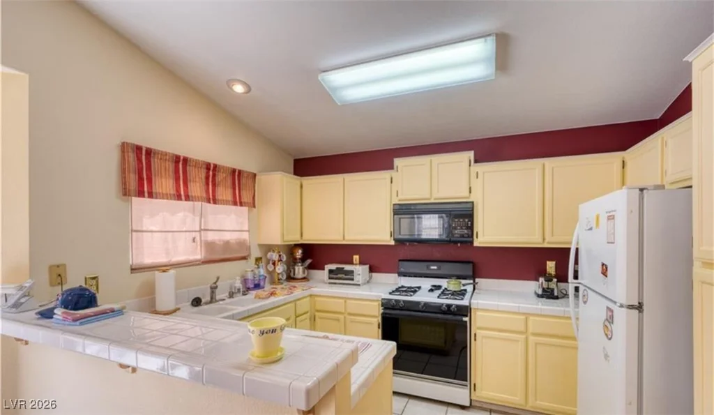 8013 Tribal, Las Vegas, NV 89145