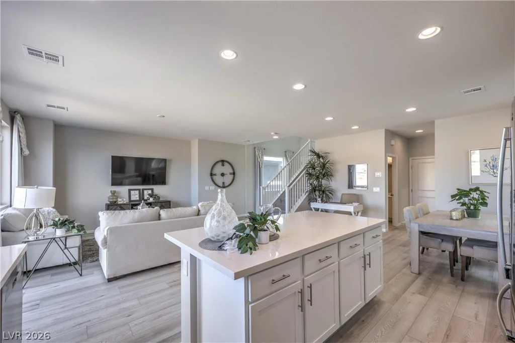 8435 Sycamore Creek, Las Vegas, NV 89148