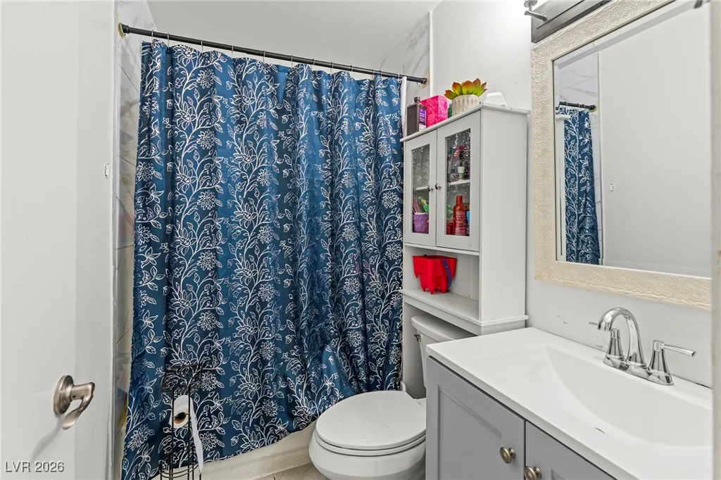 2184 Raspberry Hill, Las Vegas, NV 89142