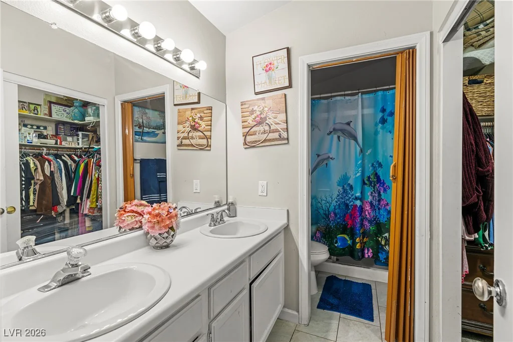 2184 Raspberry Hill, Las Vegas, NV 89142