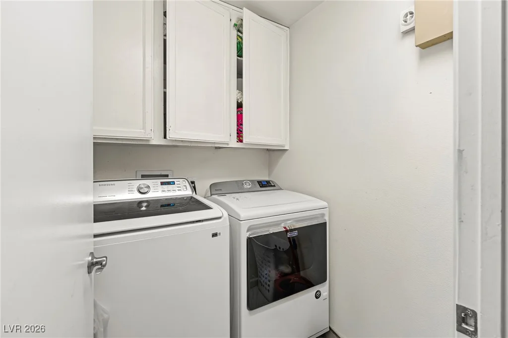 2184 Raspberry Hill, Las Vegas, NV 89142