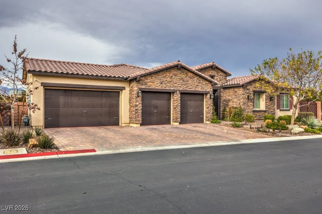 8351 Agave Bloom, Las Vegas, NV 89131