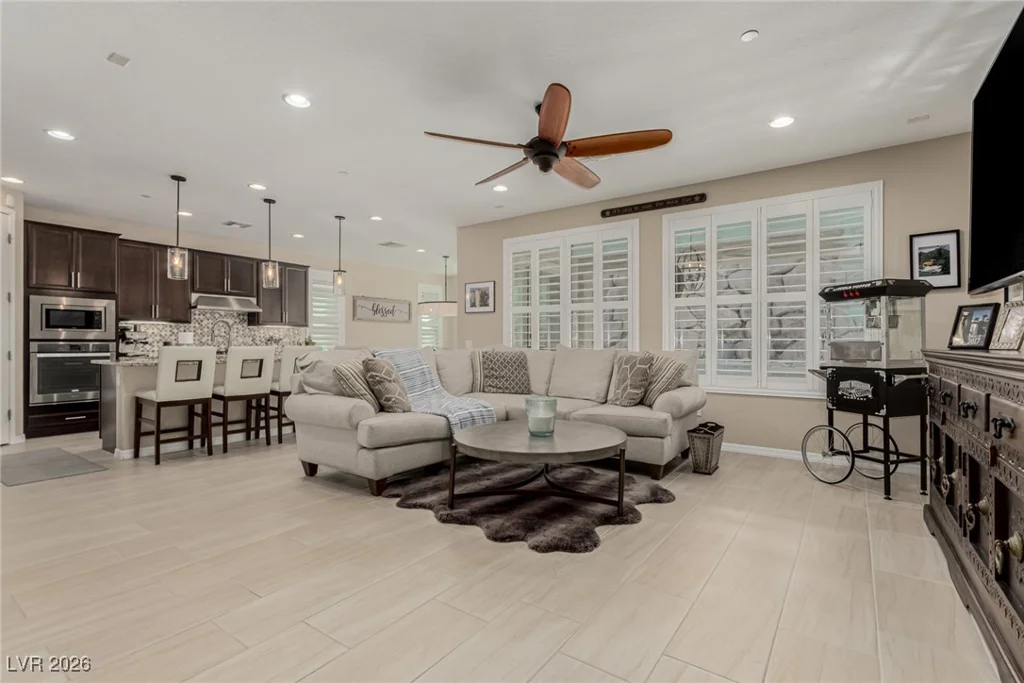 137 Outcrop Ridge, Henderson, NV 89002