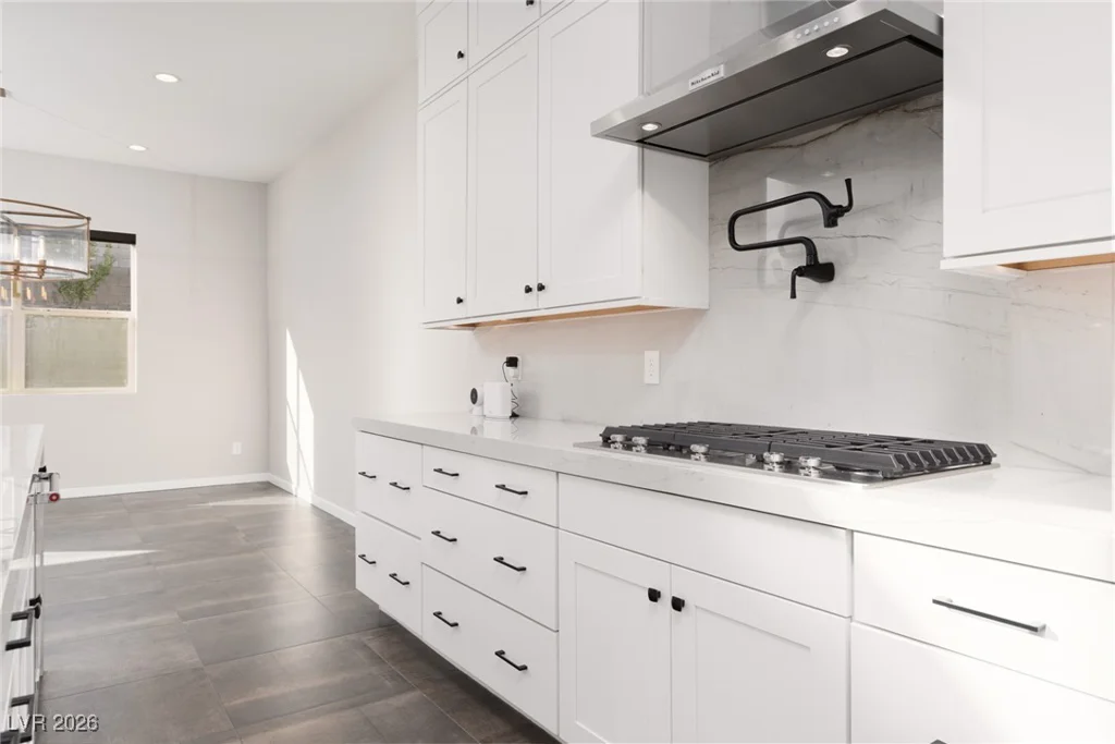 379 Malpaso, Las Vegas, NV 89138