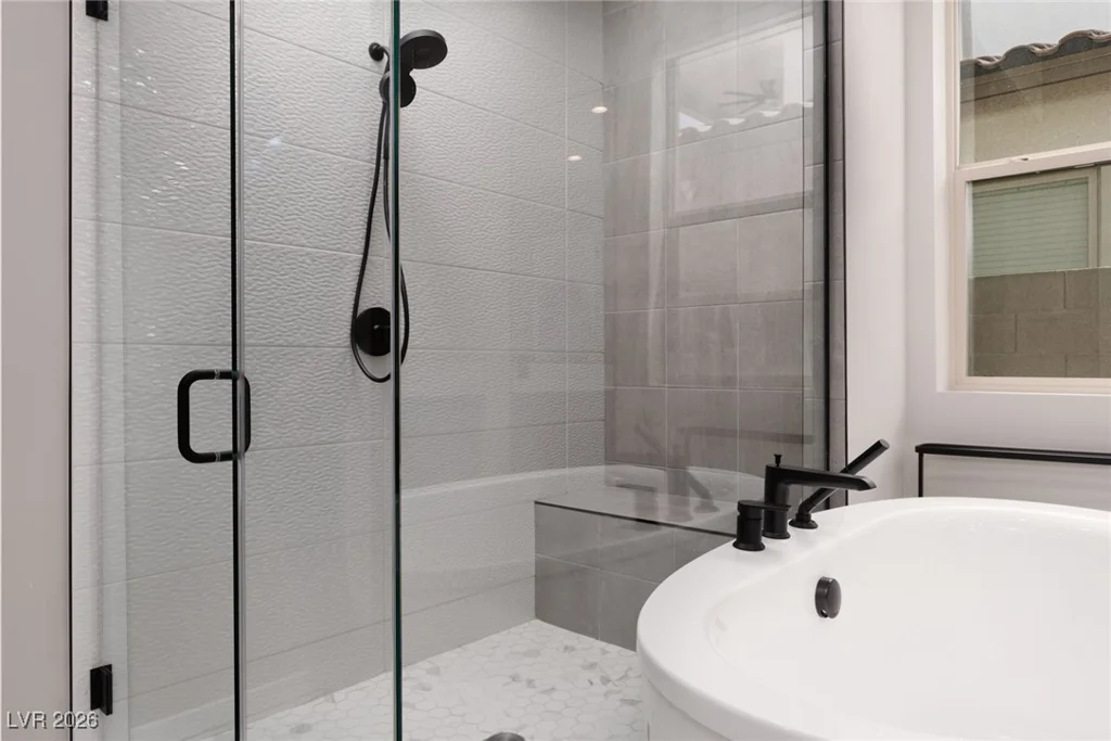 379 Malpaso, Las Vegas, NV 89138