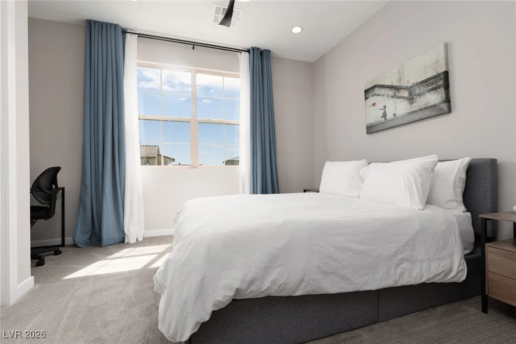 379 Malpaso, Las Vegas, NV 89138
