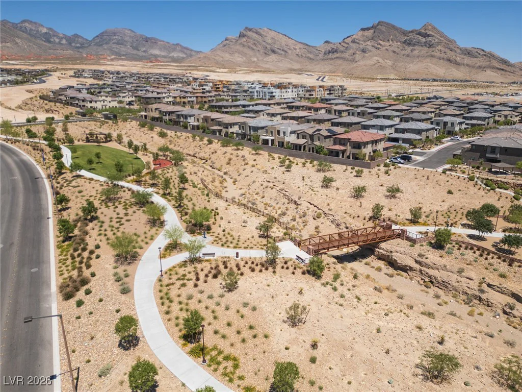 379 Malpaso, Las Vegas, NV 89138