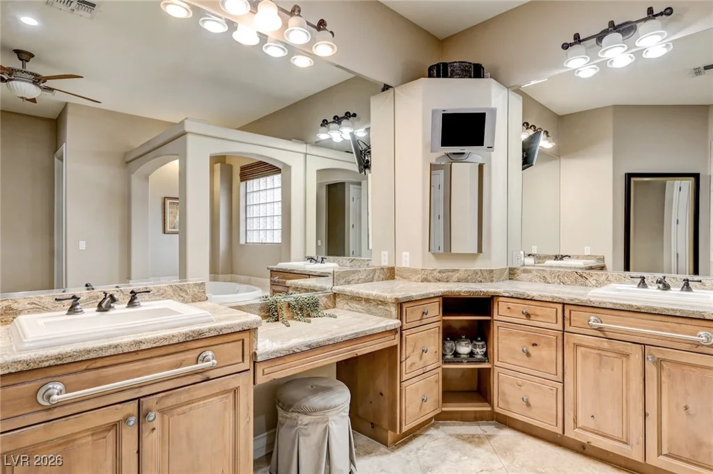 4326 Micahs Canyon, Las Vegas, NV 89129