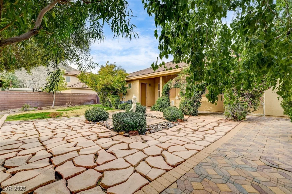 4326 Micahs Canyon, Las Vegas, NV 89129