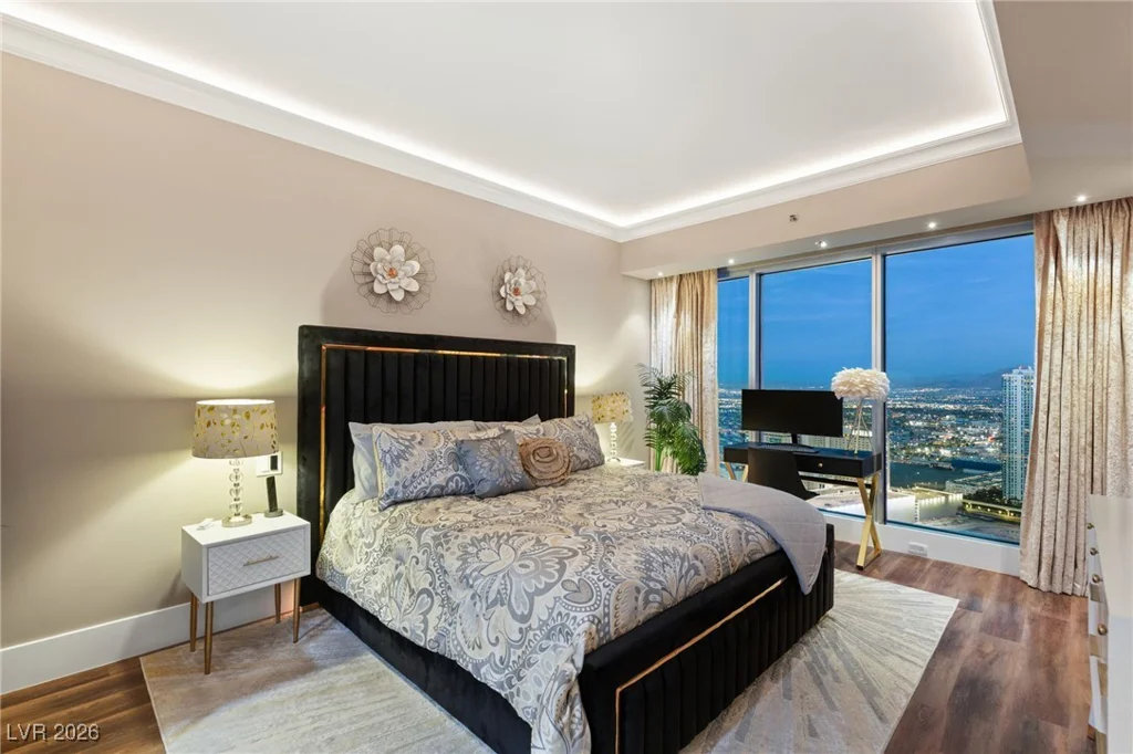 2700 Las Vegas, Las Vegas, NV 89109