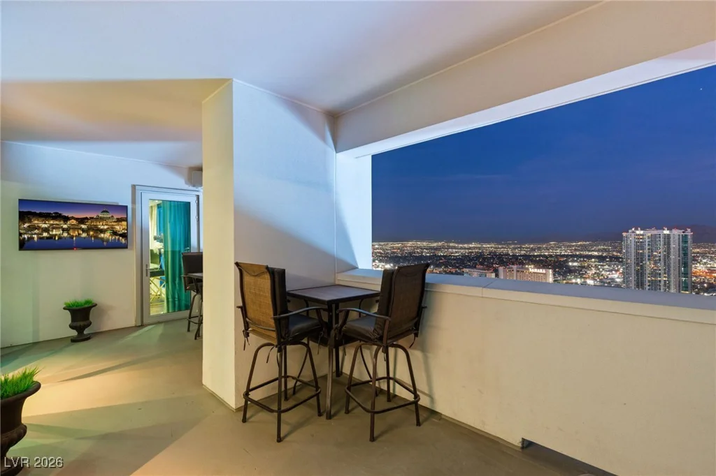 2700 Las Vegas, Las Vegas, NV 89109