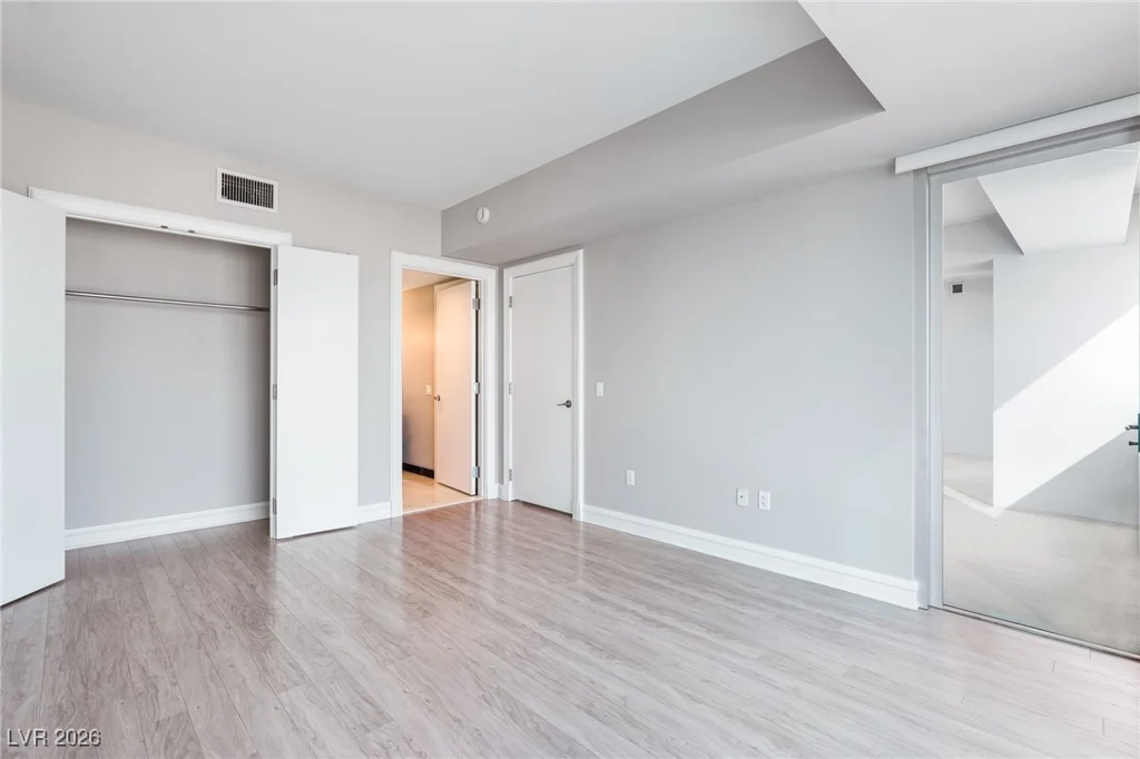 2700 Las Vegas, Las Vegas, NV 89109