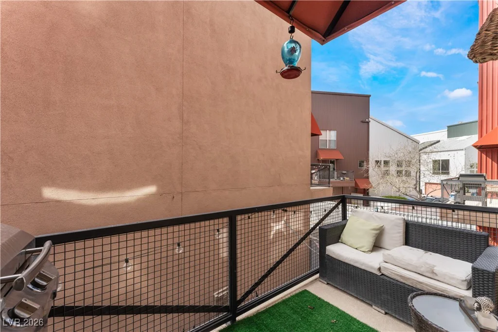 231 Dougram, Las Vegas, NV 89101