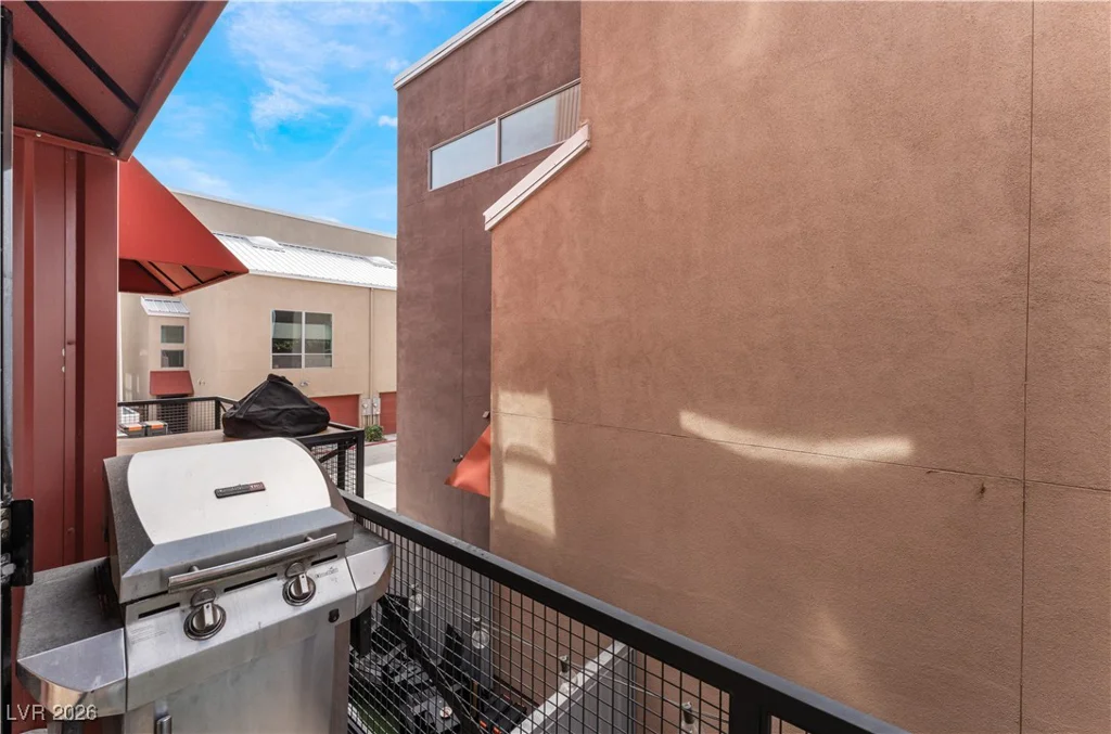 231 Dougram, Las Vegas, NV 89101