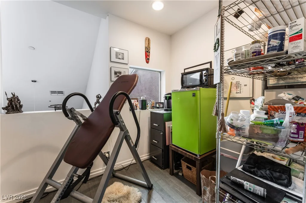231 Dougram, Las Vegas, NV 89101