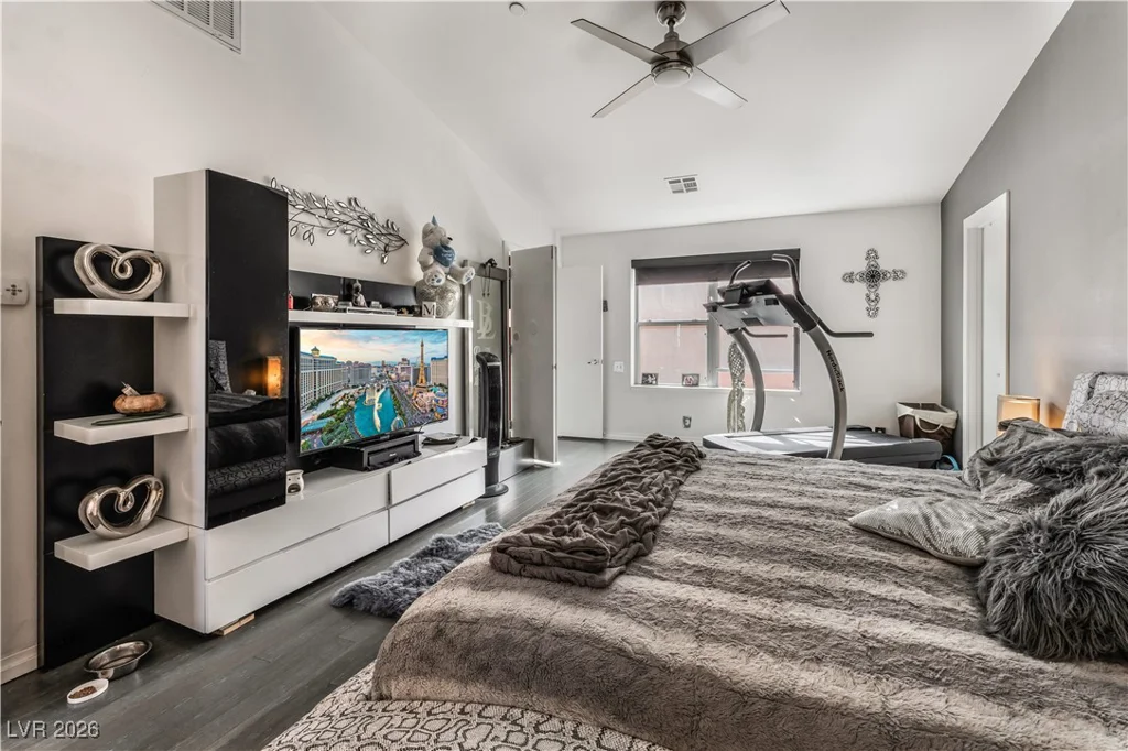 231 Dougram, Las Vegas, NV 89101