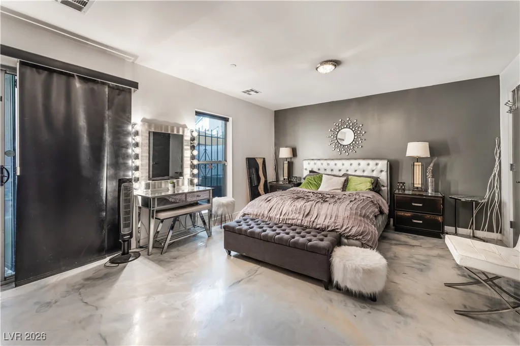 231 Dougram, Las Vegas, NV 89101