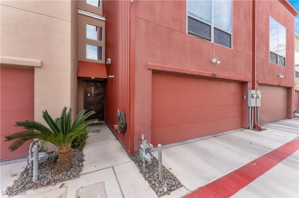 231 Dougram, Las Vegas, NV 89101