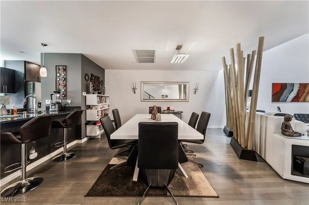 231 Dougram, Las Vegas, NV 89101