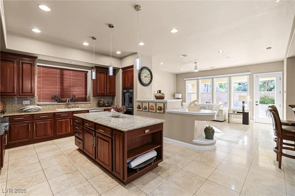 12075 Point Royal, Las Vegas, NV 89141
