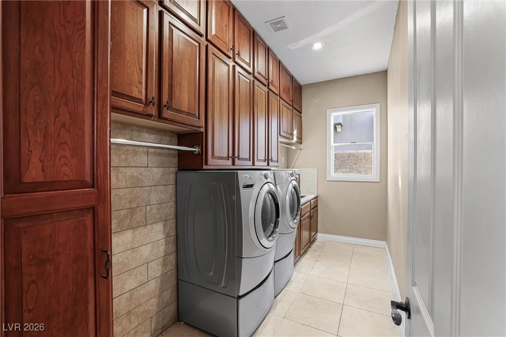 12075 Point Royal, Las Vegas, NV 89141