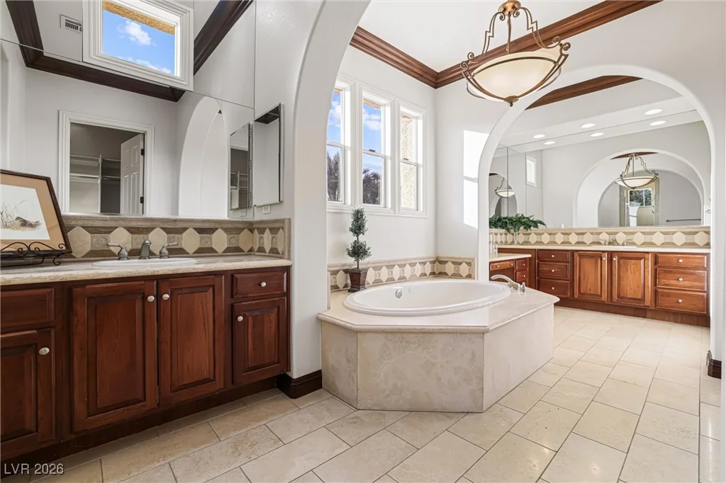 12075 Point Royal, Las Vegas, NV 89141