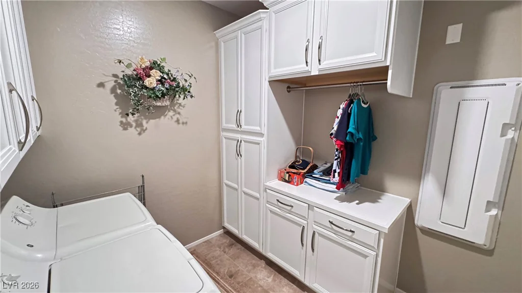 2697 Blossom, Pahrump, NV 89048