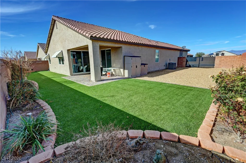 2697 Blossom, Pahrump, NV 89048