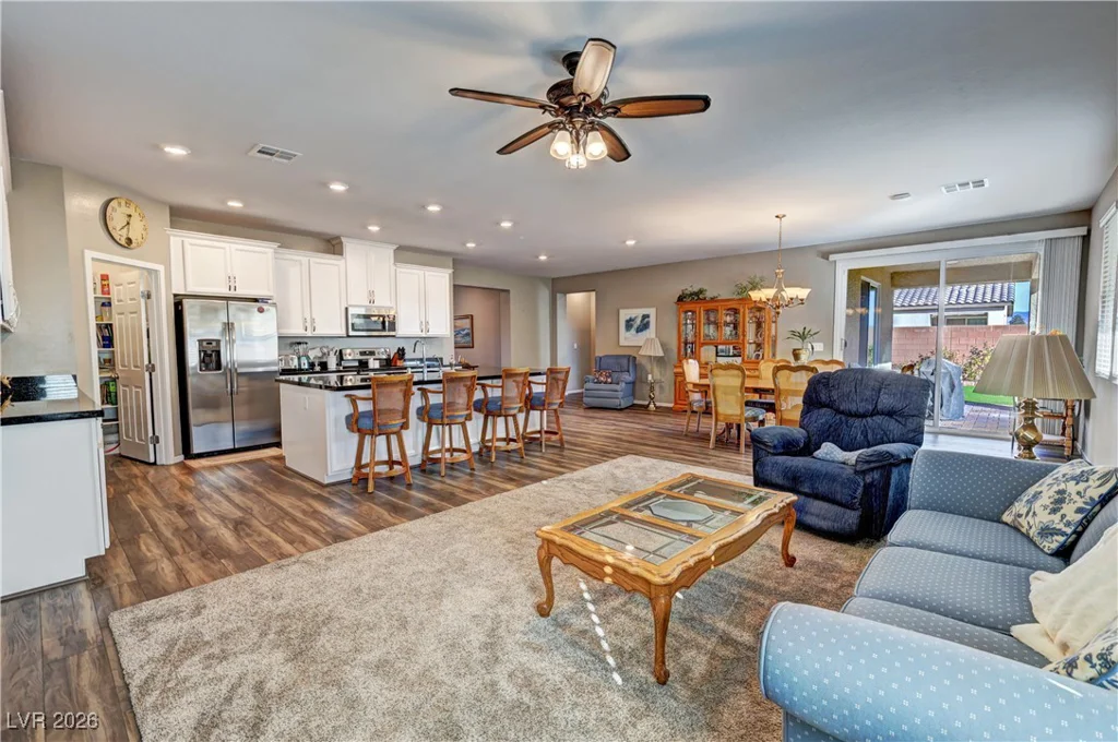2697 Blossom, Pahrump, NV 89048