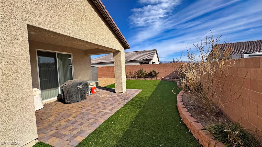 2697 Blossom, Pahrump, NV 89048