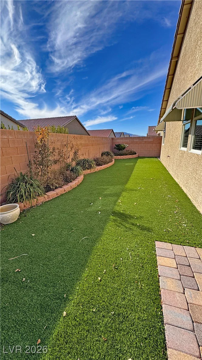 2697 Blossom, Pahrump, NV 89048
