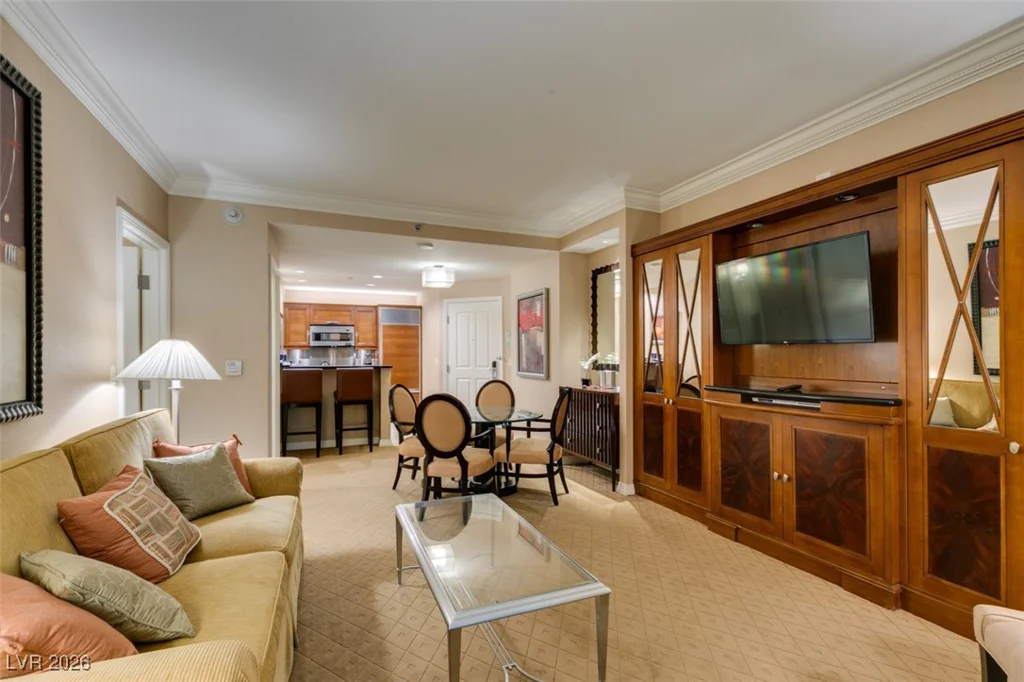 145 HARMON, Las Vegas, NV 89109
