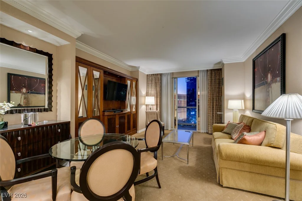 145 HARMON, Las Vegas, NV 89109
