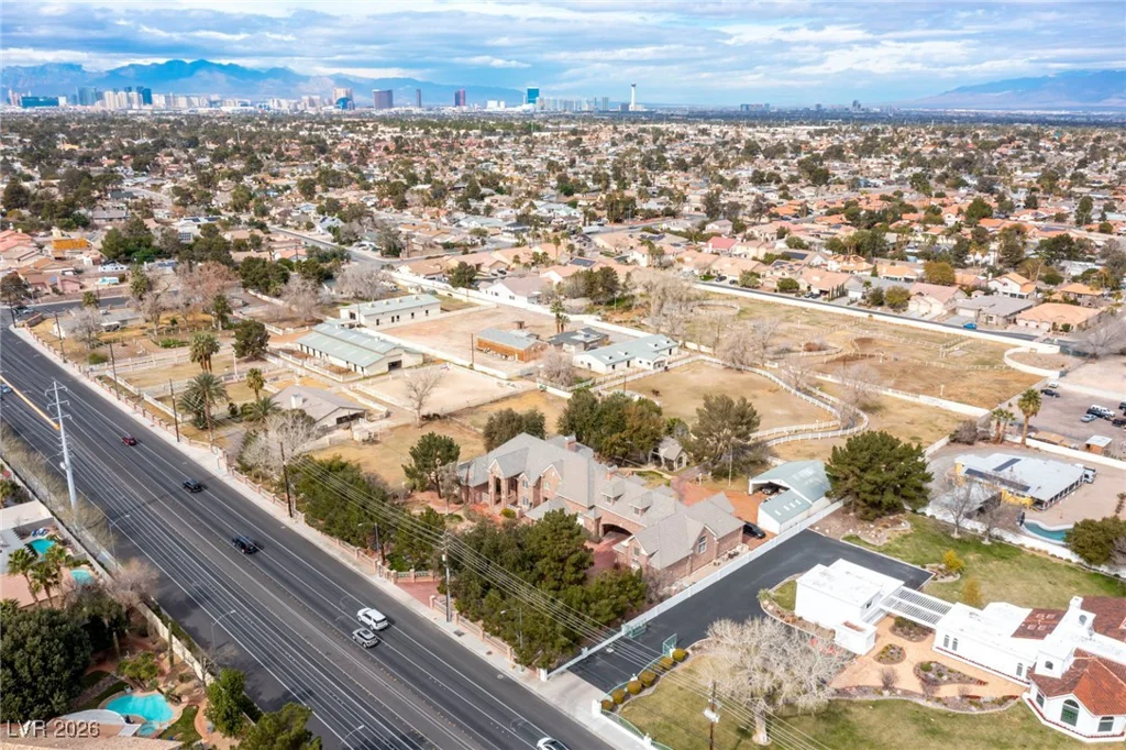 3910 Russell, Las Vegas, NV 89120