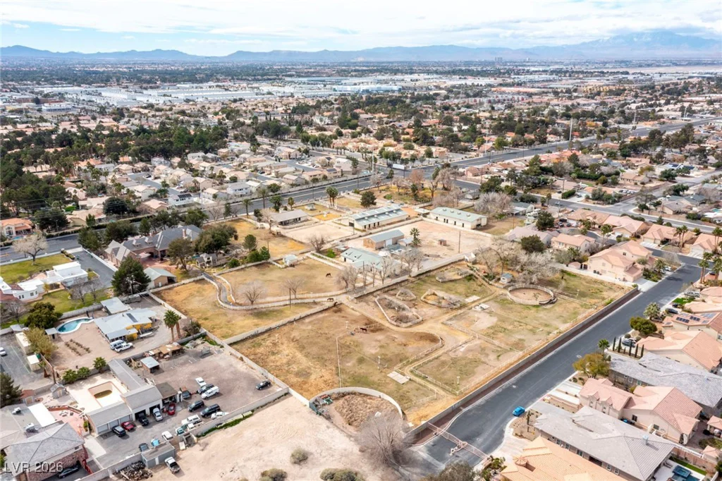 3910 Russell, Las Vegas, NV 89120