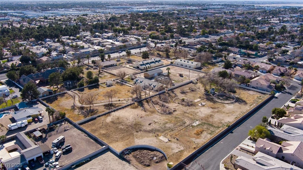 3910 Russell, Las Vegas, NV 89120
