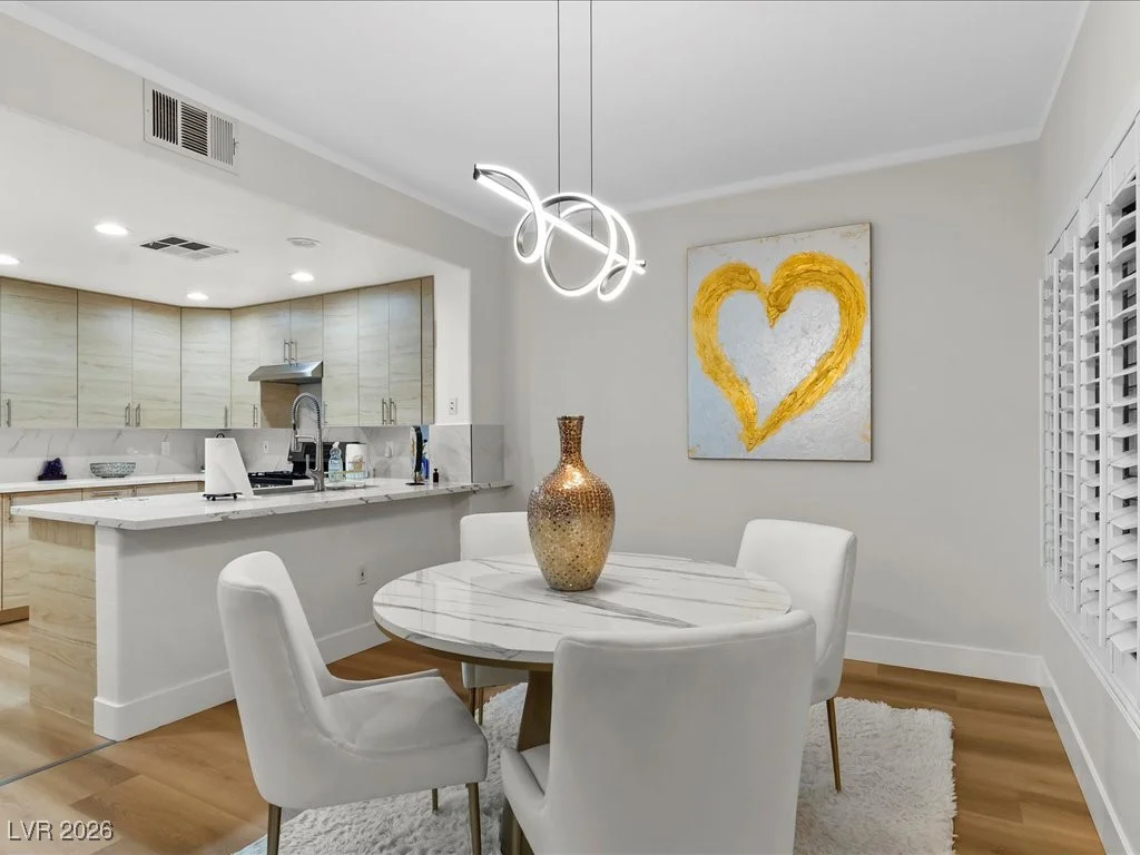 821 Glacier Peak, Las Vegas, NV 89144