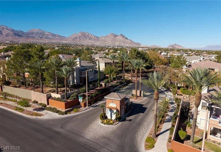 821 Glacier Peak, Las Vegas, NV 89144