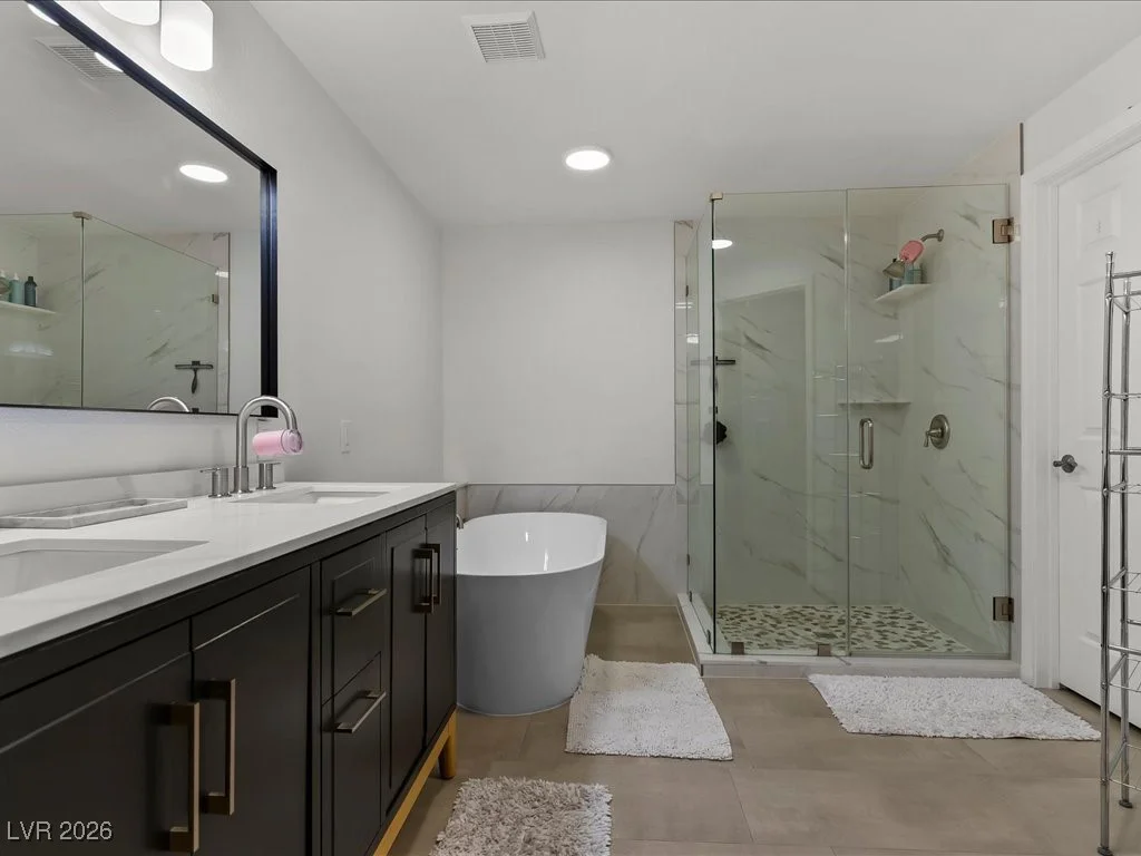 821 Glacier Peak, Las Vegas, NV 89144