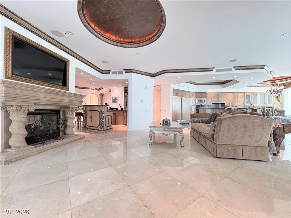 2857 Paradise, Las Vegas, NV 89109