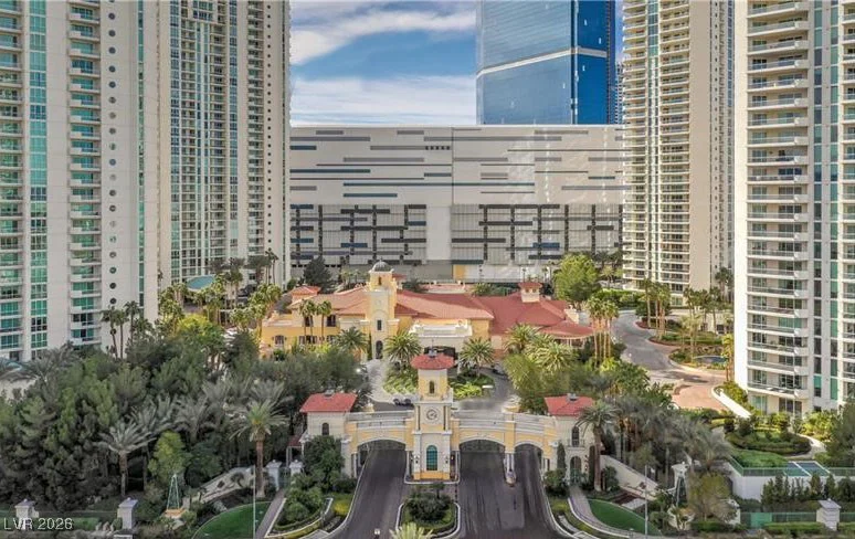 2857 Paradise, Las Vegas, NV 89109