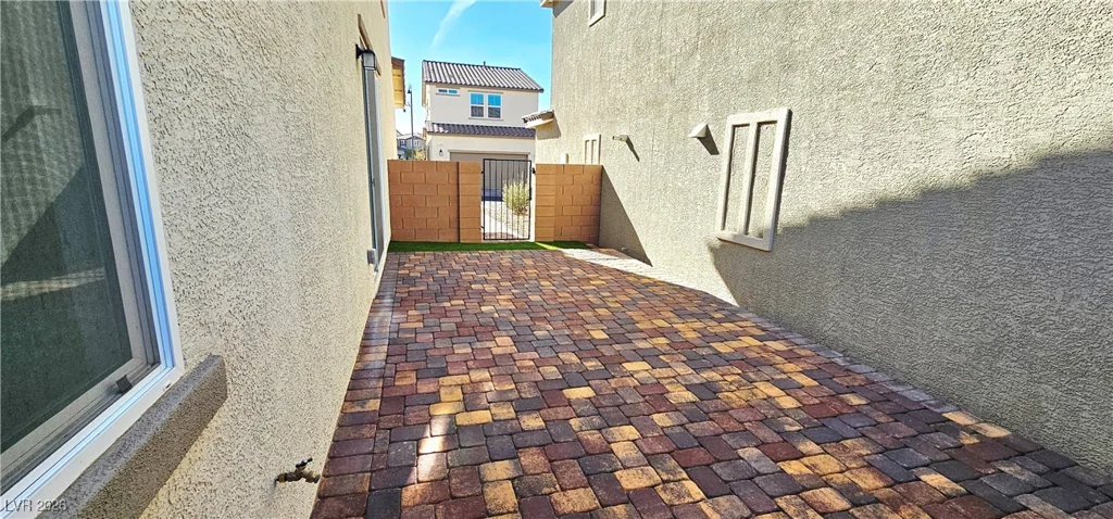 2713 Abrantes, Henderson, NV 89044