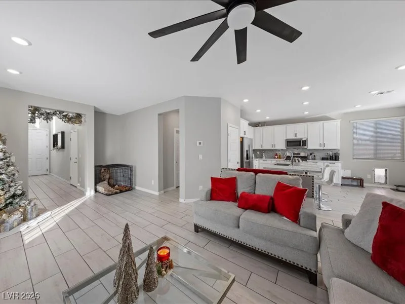 7022 Judith River, North Las Vegas, NV 89084