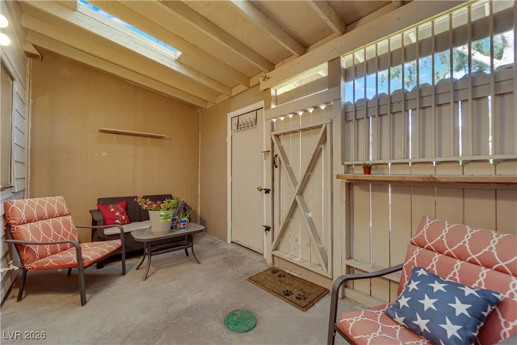 4770 Topaz, Las Vegas, NV 89121